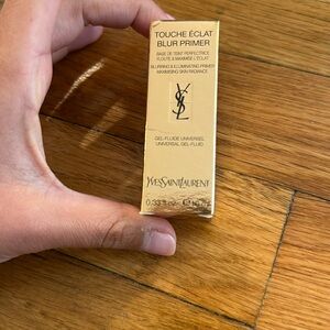 YSL Touch Éclat Blur Primer